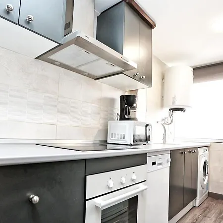 Holidays2malaga Capulino - Huelin Area & 300 Mts From Beach *